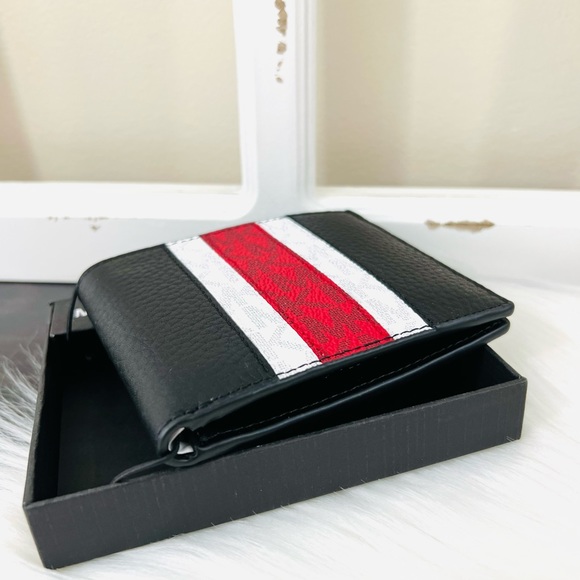 Michael Kors Hudson Men’s Slim Billfold Wallet - Picture 4 of 13